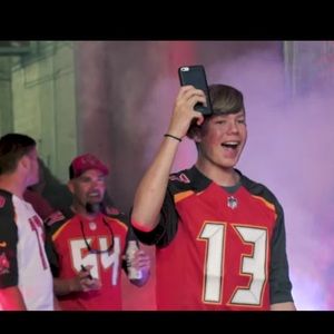 Meet your Posher, Travisð